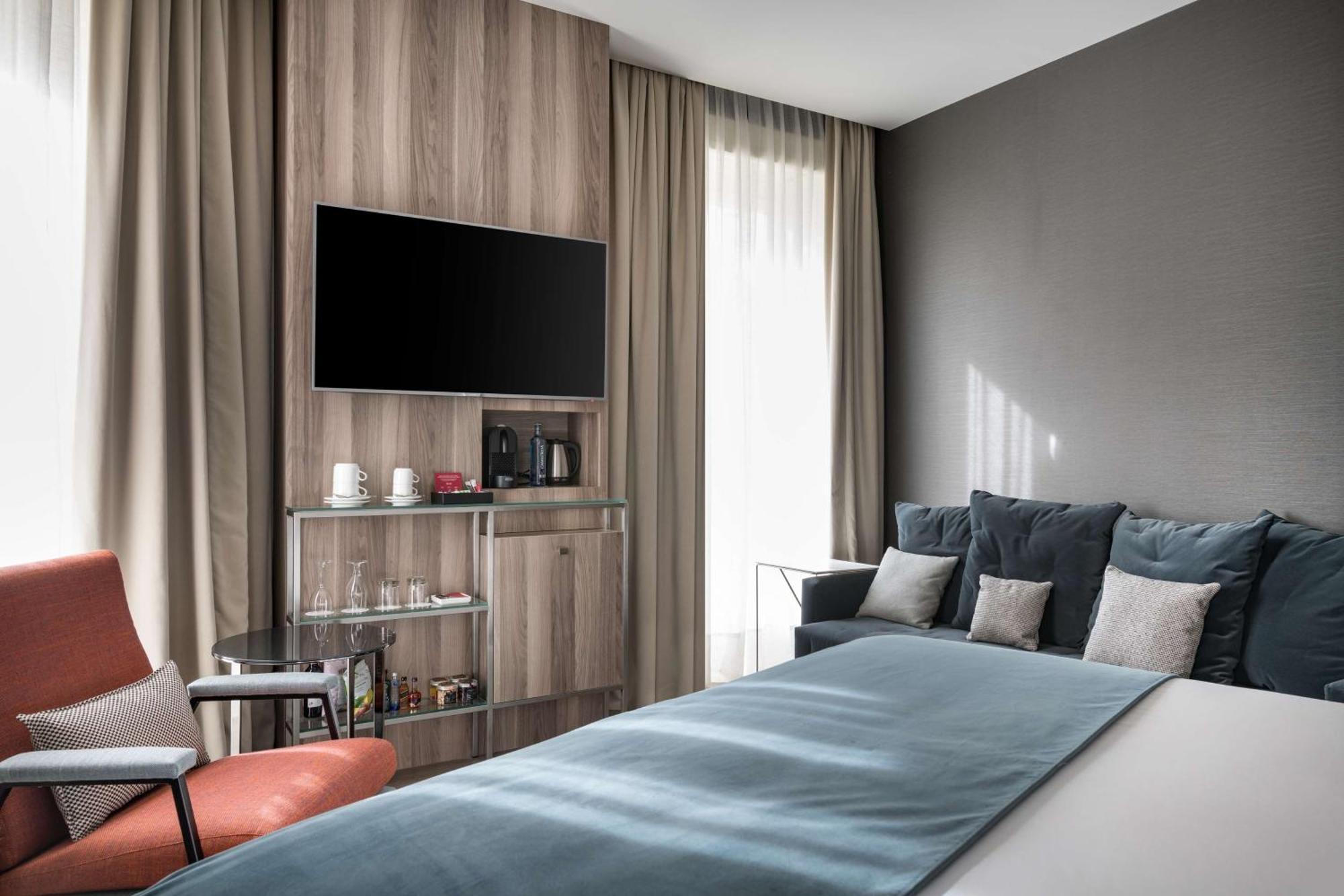 Готель Nh Collection Madrid Gran Via Екстер'єр фото