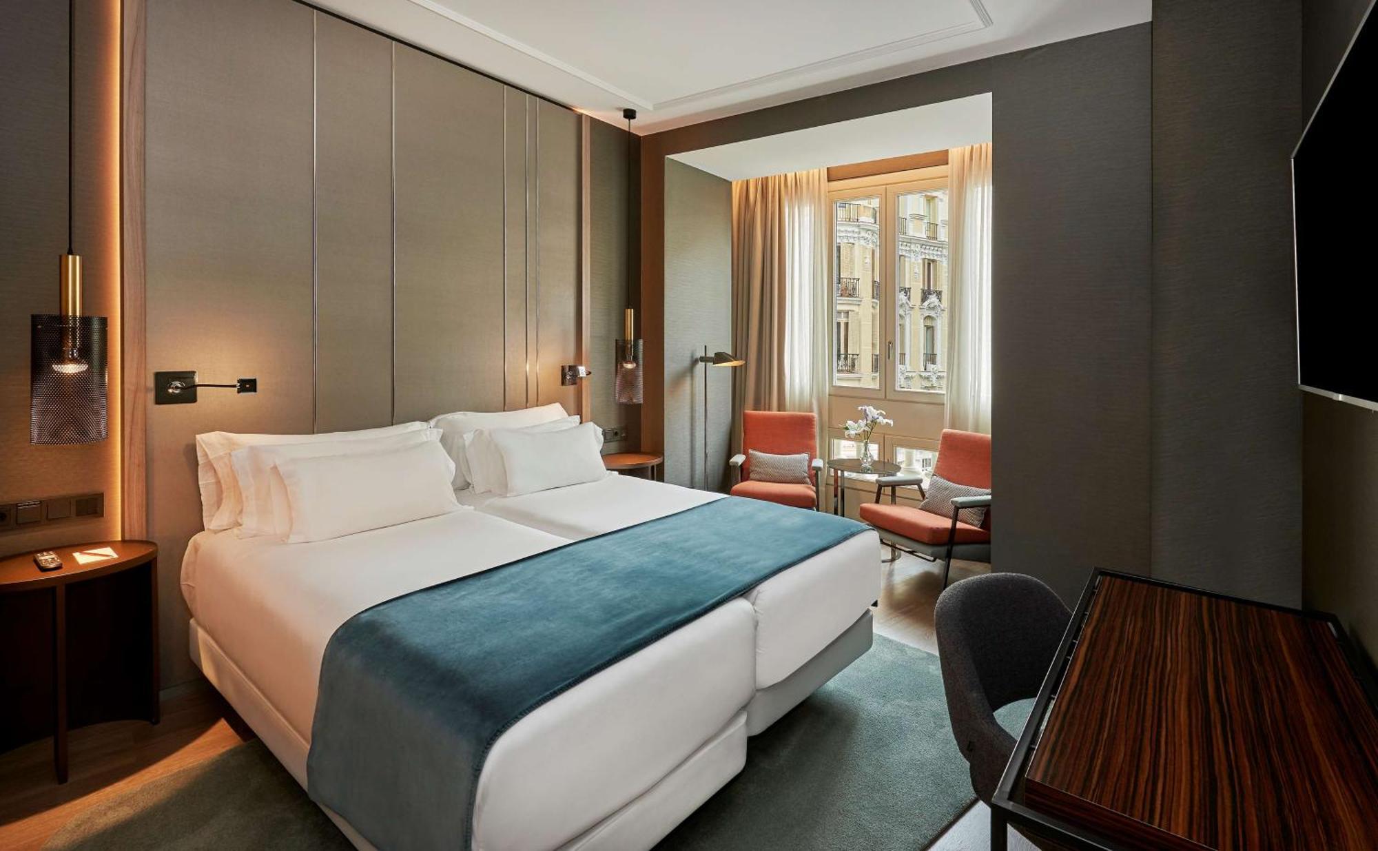 Готель Nh Collection Madrid Gran Via Екстер'єр фото
